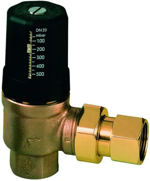 Differenzdruckventil von IMI Hydronic Engineering mit schwarzem Einstellkopf und verchromter Anschlussverschraubung, geeignet für hydraulische Systeme.